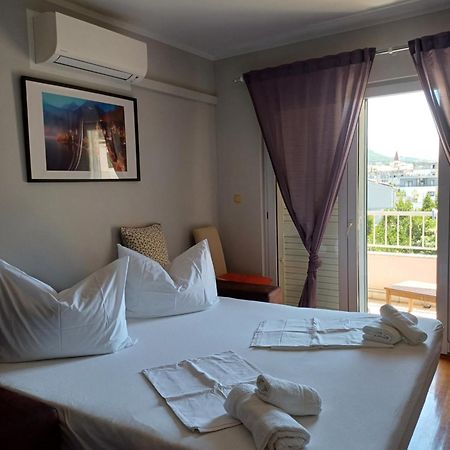 Apartman Laura Galileo Blizu Centra I Plaze Makarska Eksteriør billede